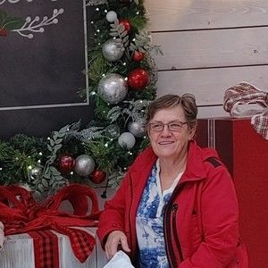 Meet your Posher, Eva